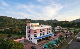 Hotel White Lotus At Ratanpur Border